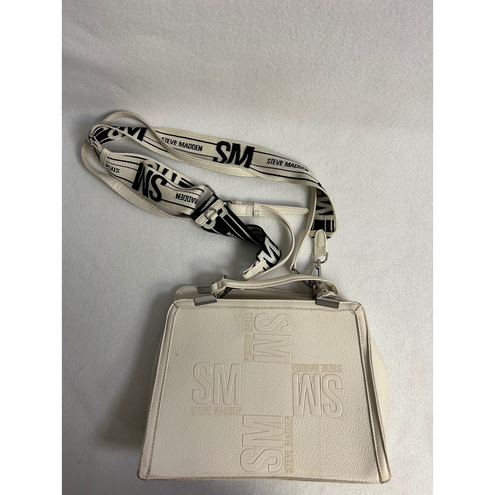 Streetwear Steve Madden Womens Medium Cream Embossed SM Logo Crossbody Bag